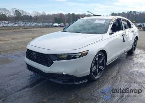 2025 Honda Accord Hybrid Sport z USA, uszkodzony, nr VIN 1HGCY2F5XSA075632